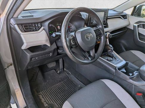 Used 2020 Toyota RAV4 XLE w/ Convenience Package AWD/4WD image 10