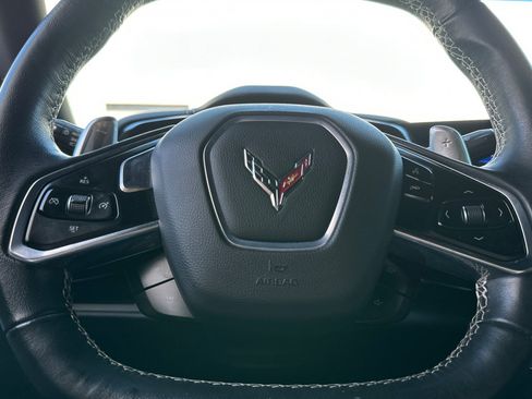 Used 2022 Chevrolet Corvette Stingray Convertible w/ Z51 Performance Package RWD image 35