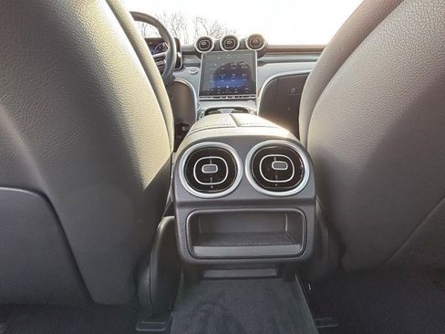 Used 2023 Mercedes-Benz C 300 4MATIC Sedan image 19