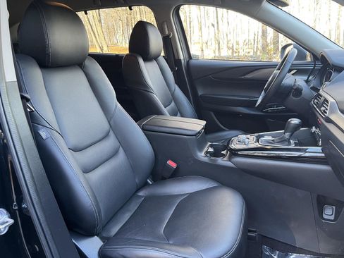 Used 2022 MAZDA CX-9 Touring w/ Touring Premium Package image 28