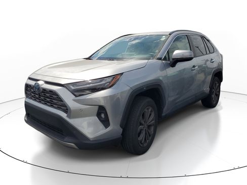 Used 2023 Toyota RAV4 Limited AWD/4WD image 3