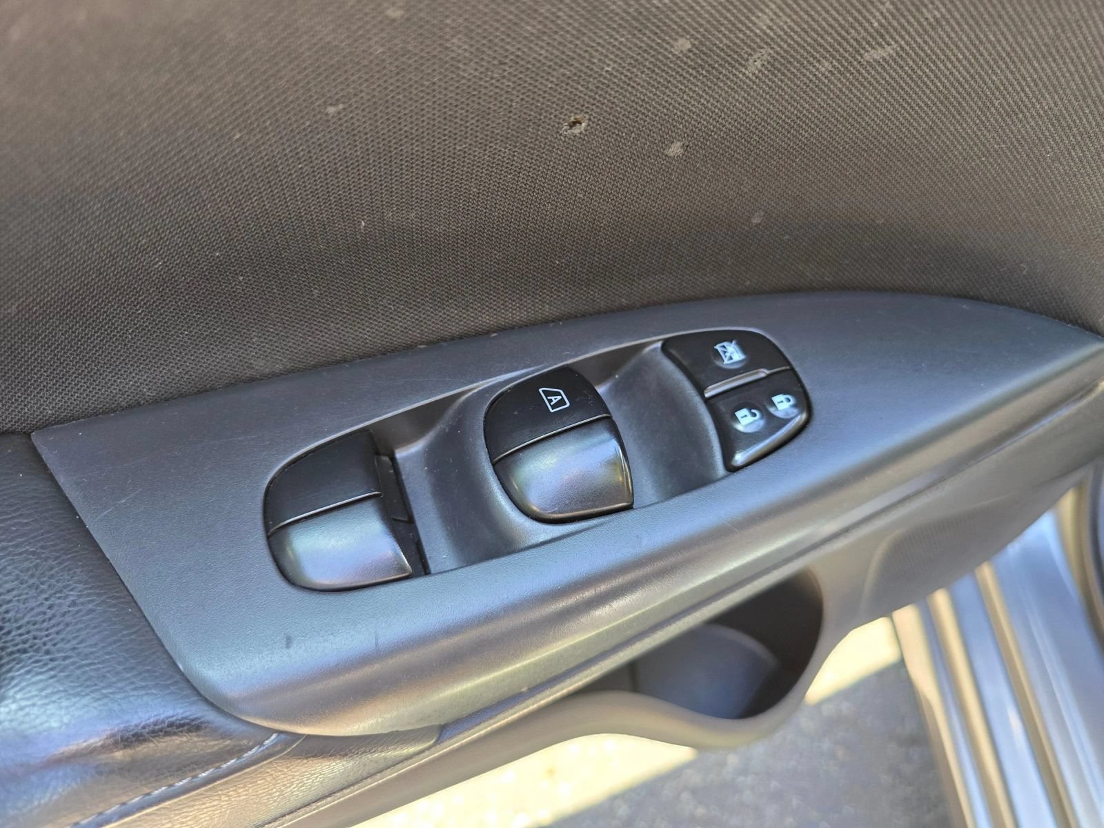 Used 2017 Nissan Sentra SV w/ Style Package FWD image 22