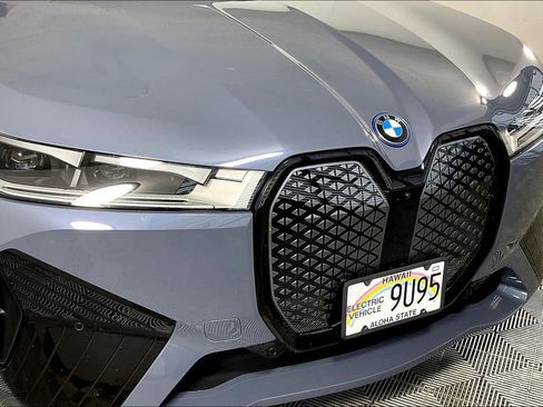 Used 2025 BMW iX xDrive50 w/ Sport Package image 29