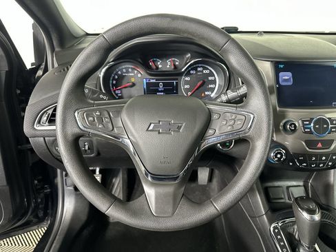 Used 2017 Chevrolet Cruze LT w/ Sun And Sound Package FWD image 14
