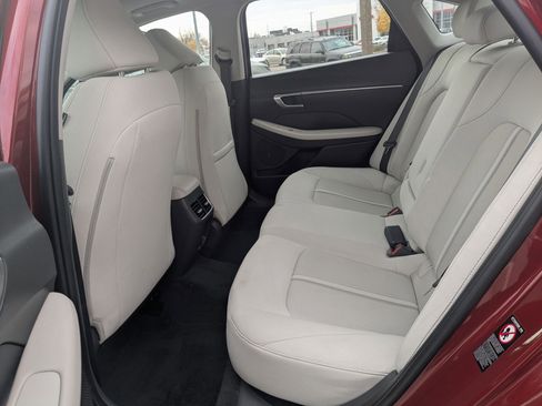 Certified 2023 Hyundai Sonata SEL w/ Convenience Package image 28