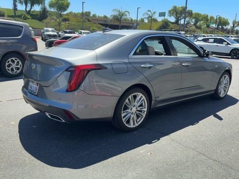 Used 2020 Cadillac CT4 Premium Luxury RWD image 6
