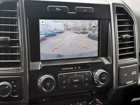 Used 2017 Ford F150 XLT w/ Equipment Group 302A Luxury image 26