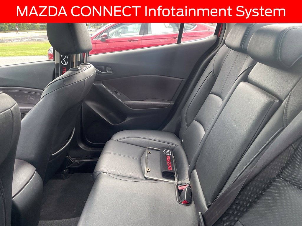 Used 2017 MAZDA MAZDA3 Grand Touring w/ Premium Equipment Package FWD image 8