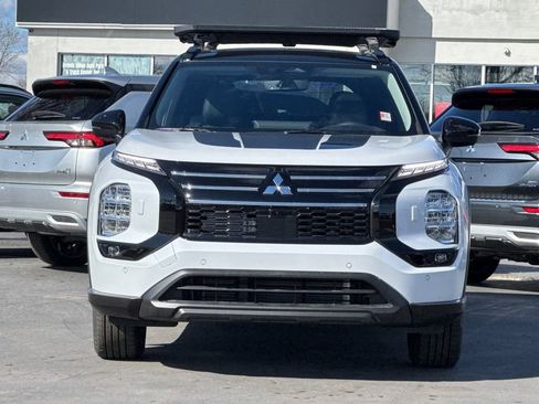 New 2026 Mitsubishi Outlander AWD image 9