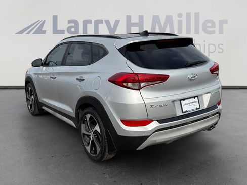 Used 2018 Hyundai Tucson Limited w/ Ultimate Package 02 image 3