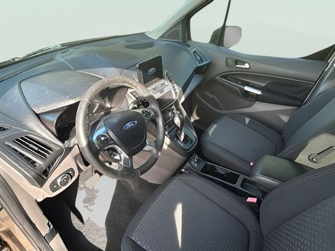 Used 2020 Ford Transit Connect XLT image 13