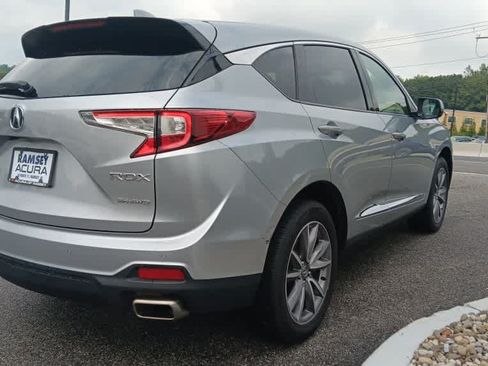 Used 2023 Acura RDX w/ Technology Package AWD/4WD image 5