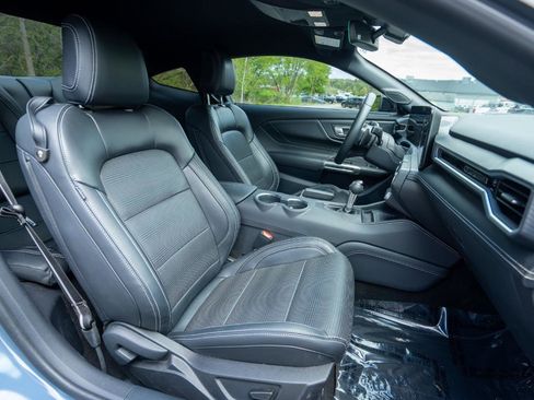 Used 2024 Ford Mustang GT Premium w/ GT Performance Package RWD image 19