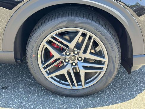 New 2026 Ford Explorer ST-Line w/ ST-Line Street Pack AWD/4WD image 8
