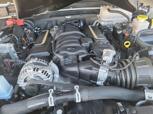 Used 2022 Jeep Wrangler Unlimited Rubicon AWD/4WD image 32
