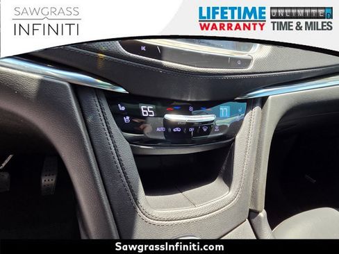 Used 2022 Cadillac XT5 Premium Luxury w/ Technology Package FWD image 31