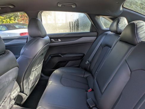 Used 2021 Kia K5 GT-Line image 13