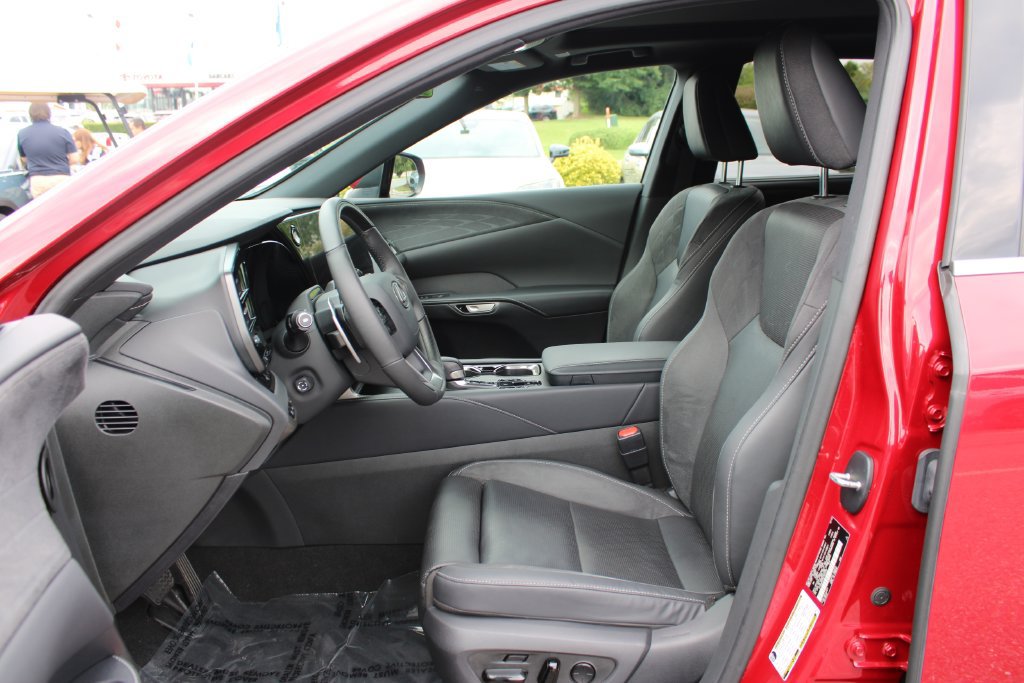 Used 2023 Lexus RX 350 AWD w/ Accessory Package image 11