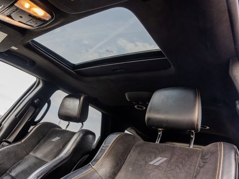 Used 2023 Dodge Durango R/T w/ Hemi Orange Plus Package image 29