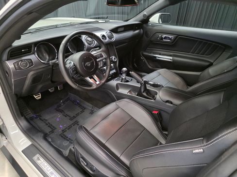 Used 2017 Ford Mustang GT Premium w/ GT Performance Package RWD image 21