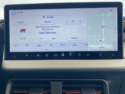 New 2026 Ford Maverick Lariat image 32