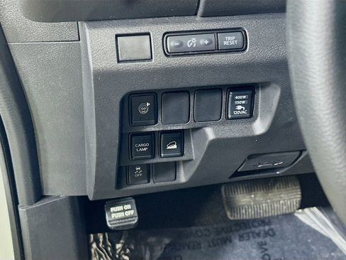 Used 2025 Nissan Frontier S w/ S Utility Package image 21