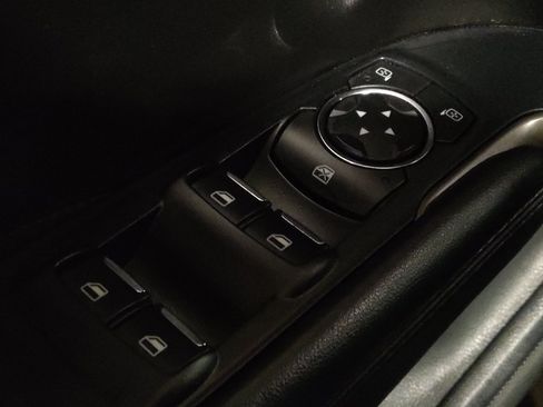 Used 2017 Lincoln MKC Premiere FWD image 27