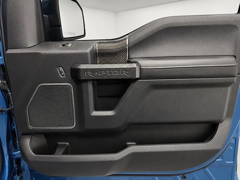Used 2019 Ford F150 Raptor w/ Equipment Group 802A Luxury AWD/4WD image 25