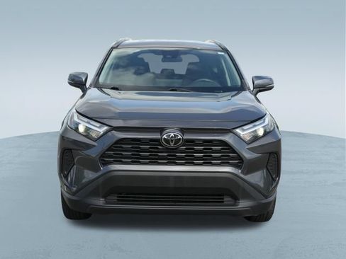 Used 2024 Toyota RAV4 XLE FWD image 2