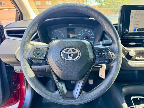 Used 2024 Toyota Corolla LE FWD image 16