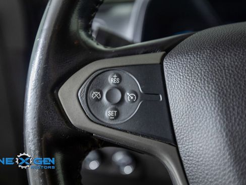 Used 2017 Chevrolet Colorado Z71 AWD/4WD image 14