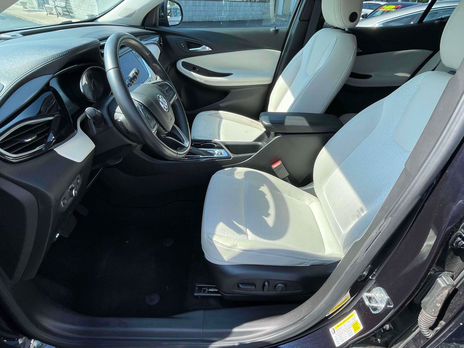 Used 2021 Buick Encore GX Select FWD image 12
