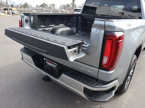 Certified 2026 GMC Sierra 1500 SLT AWD/4WD image 5