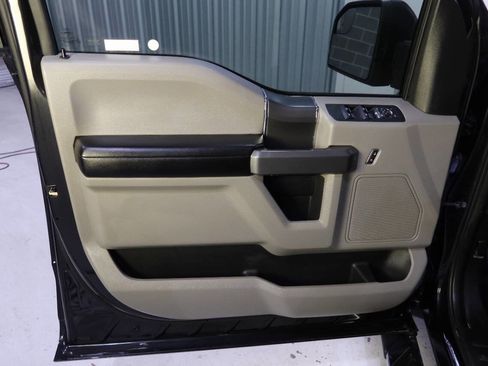 Used 2015 Ford F150 XLT w/ Equipment Group 301A Mid image 32