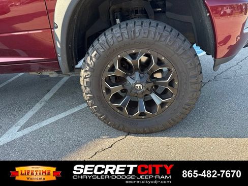 Used 2017 RAM 2500 Big Horn w/ Sport Appearance Group AWD/4WD image 11