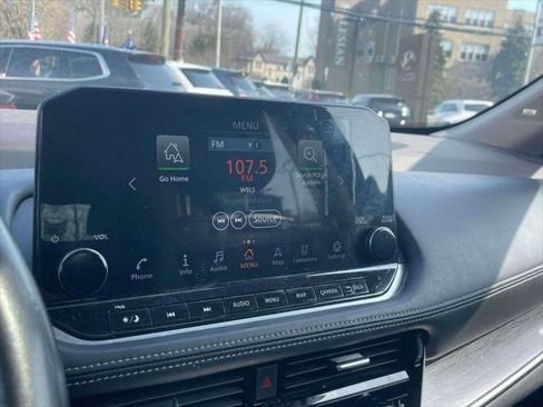 Used 2023 Nissan Rogue Platinum w/ Platinum Premium Package image 26