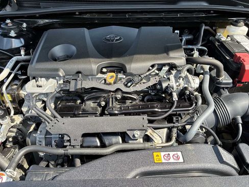 Used 2024 Toyota Camry SE FWD image 17