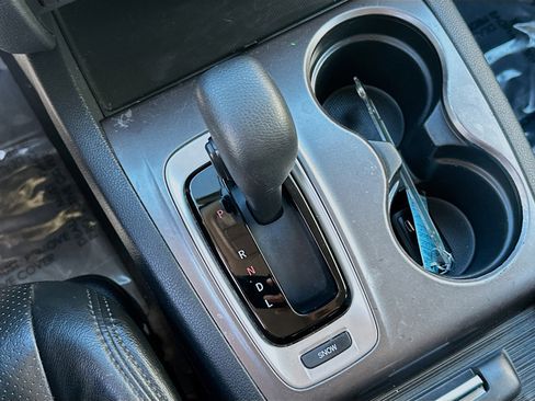 Used 2020 Honda Pilot EX image 15