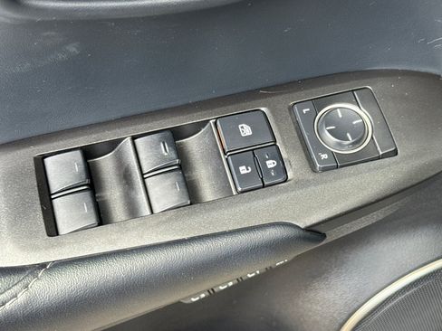 Used 2016 Lexus NX 200t AWD w/ Premium Package image 13