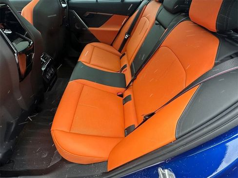 Used 2025 BMW M5 Touring w/ M Driver's Package image 30