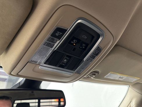 Used 2020 RAM 3500 Laramie image 32