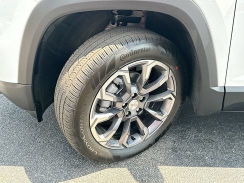 New 2026 GMC Terrain Elevation w/ Elevation Premium Package FWD image 24