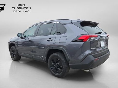 Used 2024 Toyota RAV4 LE AWD/4WD image 3
