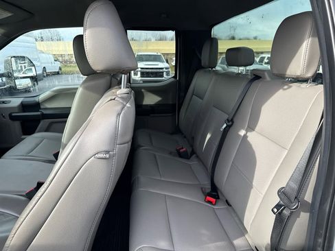 Used 2022 Ford F450 XL w/ Power Equipment Group image 11