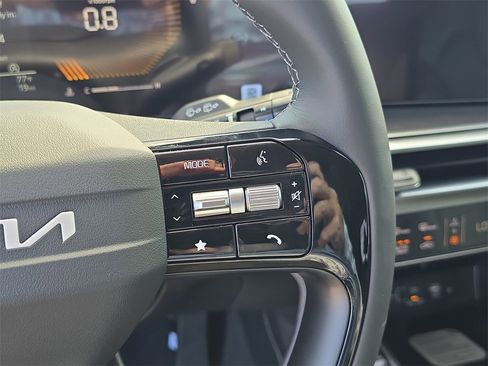 New 2026 Kia Sorento S image 29