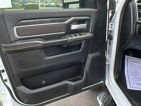 Used 2024 RAM 2500 Big Horn w/ Off Road Package image 16