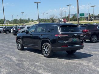 Used 2023 Jeep Grand Cherokee L Limited AWD/4WD video 3