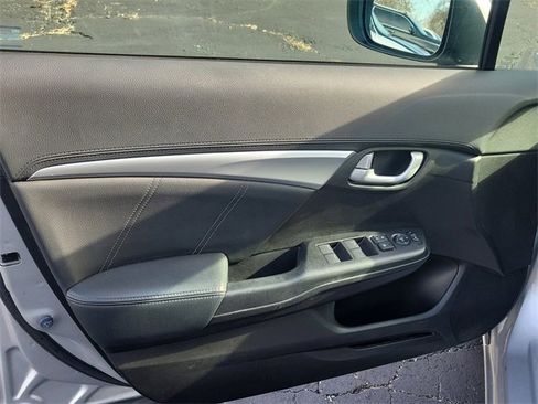 Used 2015 Honda Civic EX-L image 20