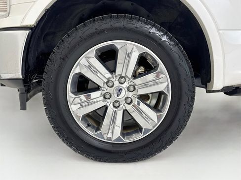 Used 2018 Ford F150 Lariat w/ Equipment Group 502A Luxury AWD/4WD image 31