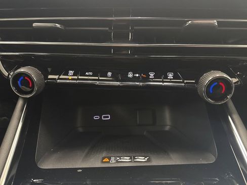 New 2026 Chevrolet Traverse LT w/ Sun and Wheel Package image 19